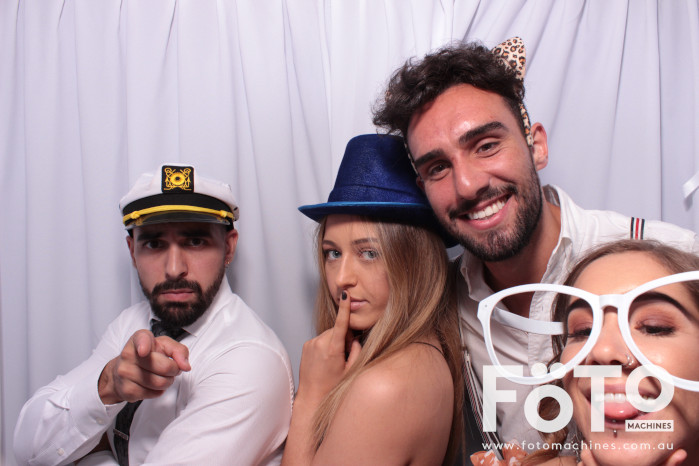 Diandra and Nick’s Wedding | View more photos from the event at gallery.fotomachines.com.au/u/FOTOMachines/Diandra-and-Nick’s-Wedding